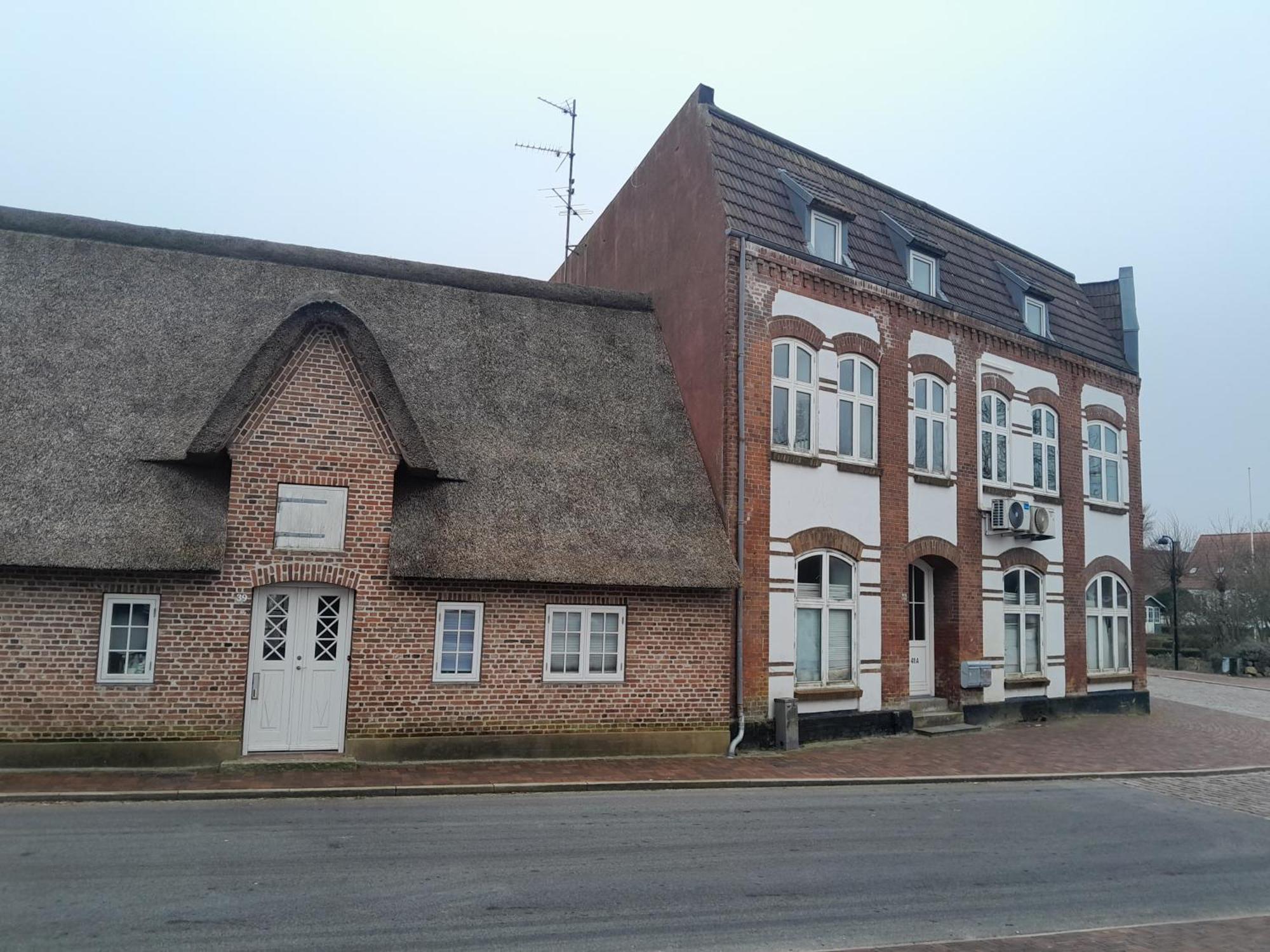 Apartment Mit 2 Zimmern Und Balkon Im Herzen Von Hoyer Højer Εξωτερικό φωτογραφία
